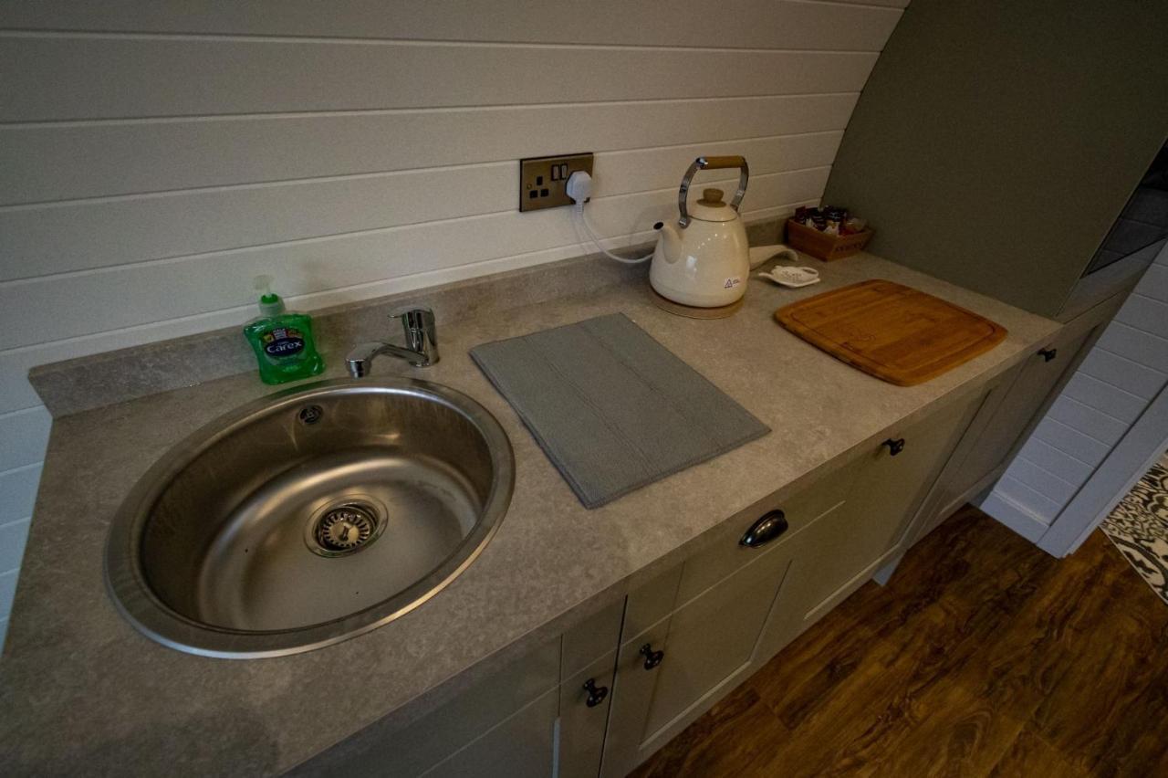 1-Bed Pod Cabin In Beautiful Surroundings Wrexham Luaran gambar